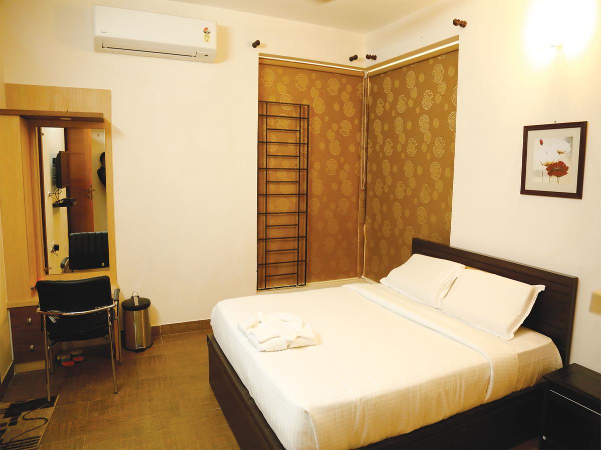 Kolam Serviced Apartments - Adyar. Chennai Exterior photo